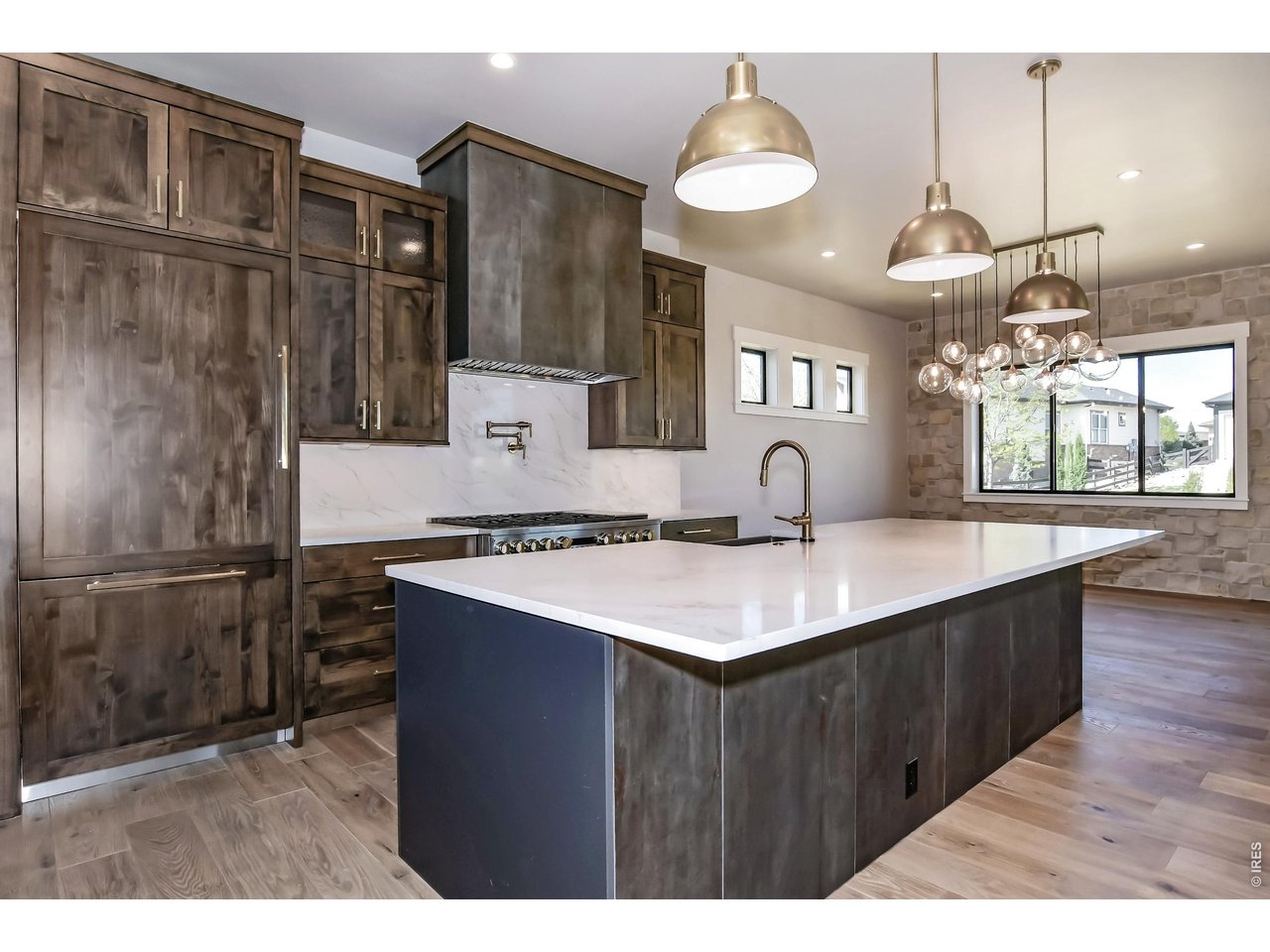 6325 Sanctuary Dr