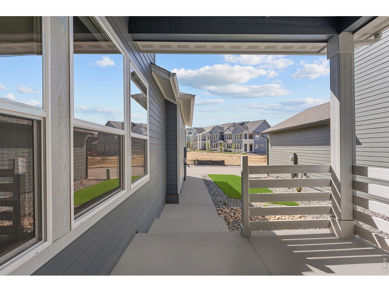 2769 Blue Iris Dr