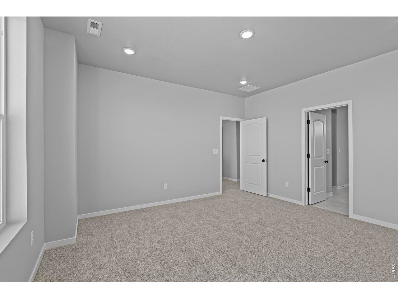 2769 Blue Iris Dr