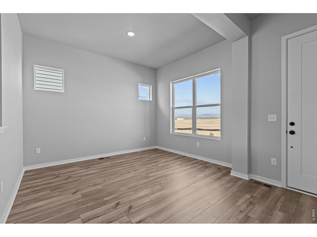 2769 Blue Iris Dr