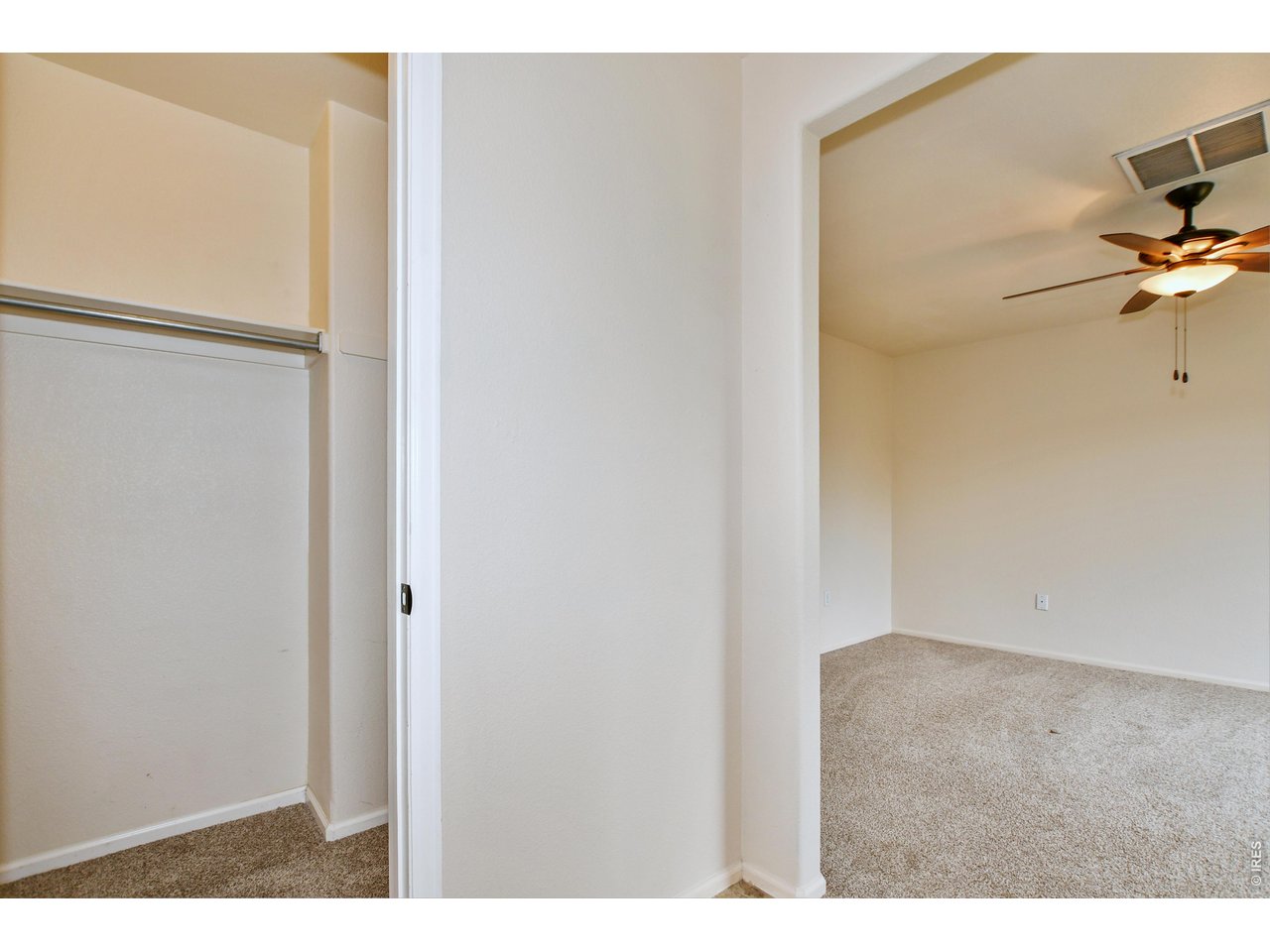 1216 102nd Ave