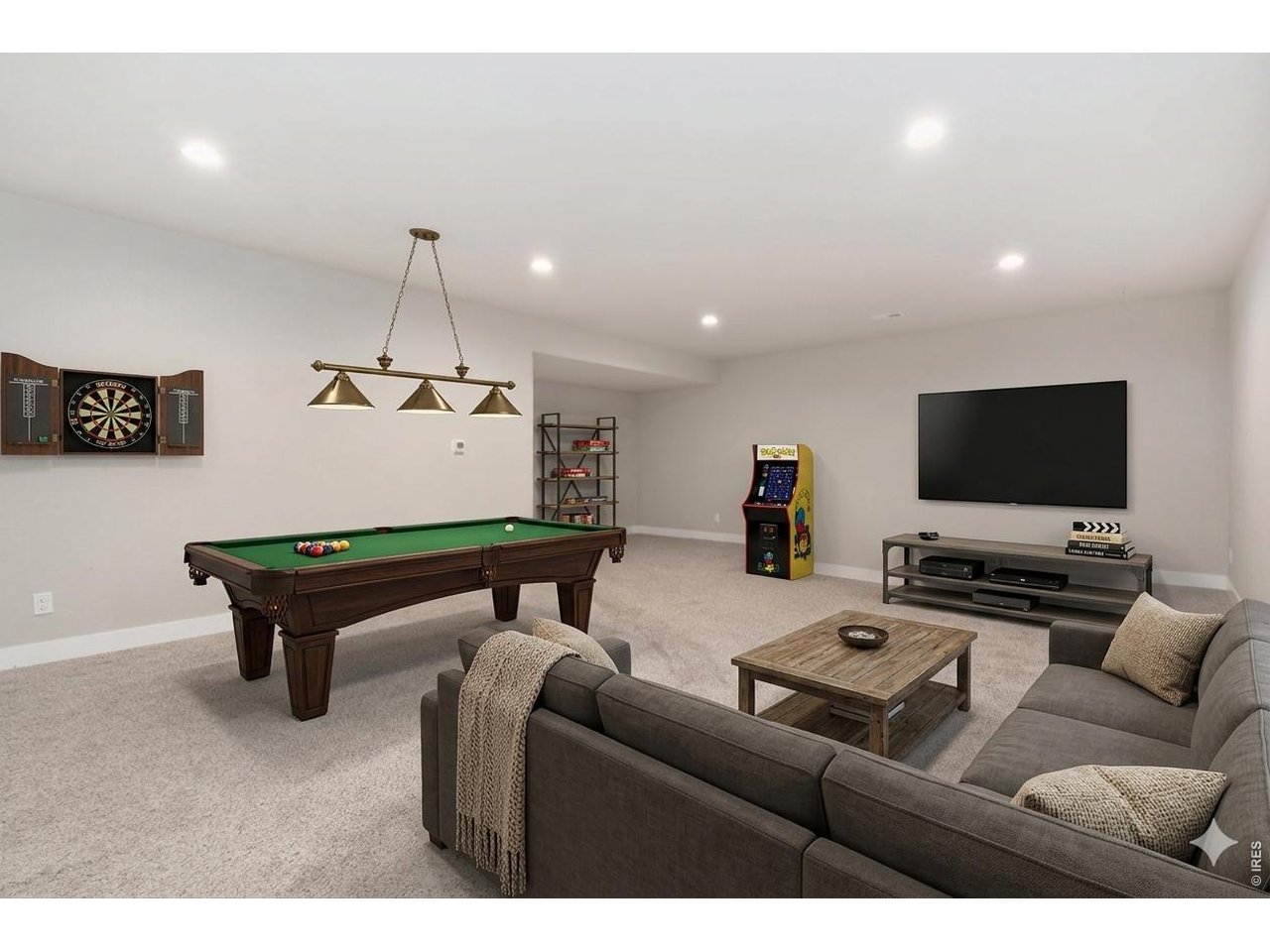 1232 Kitchel Lake Pkwy