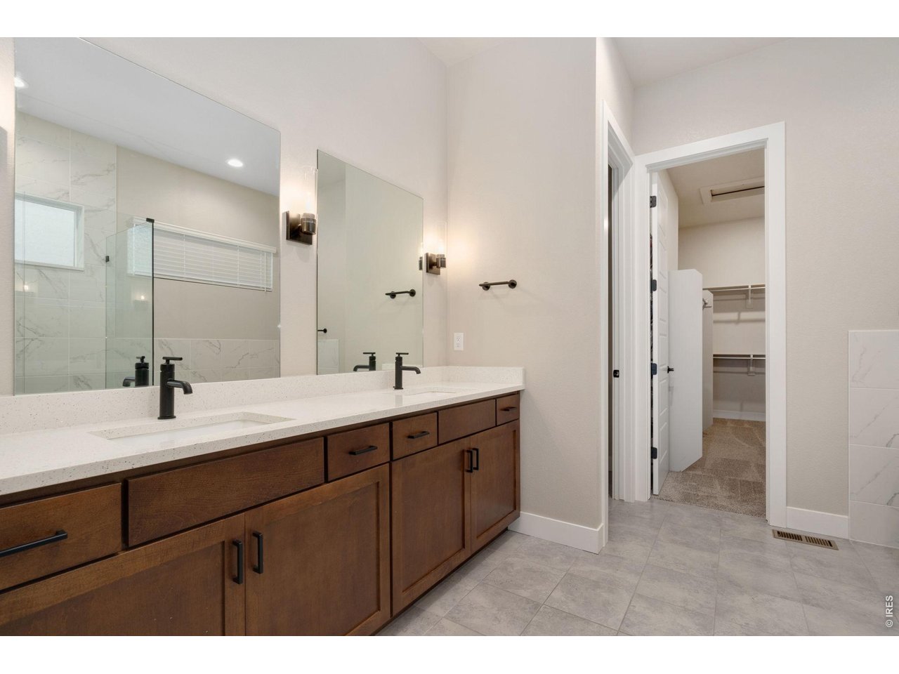 1232 Kitchel Lake Pkwy