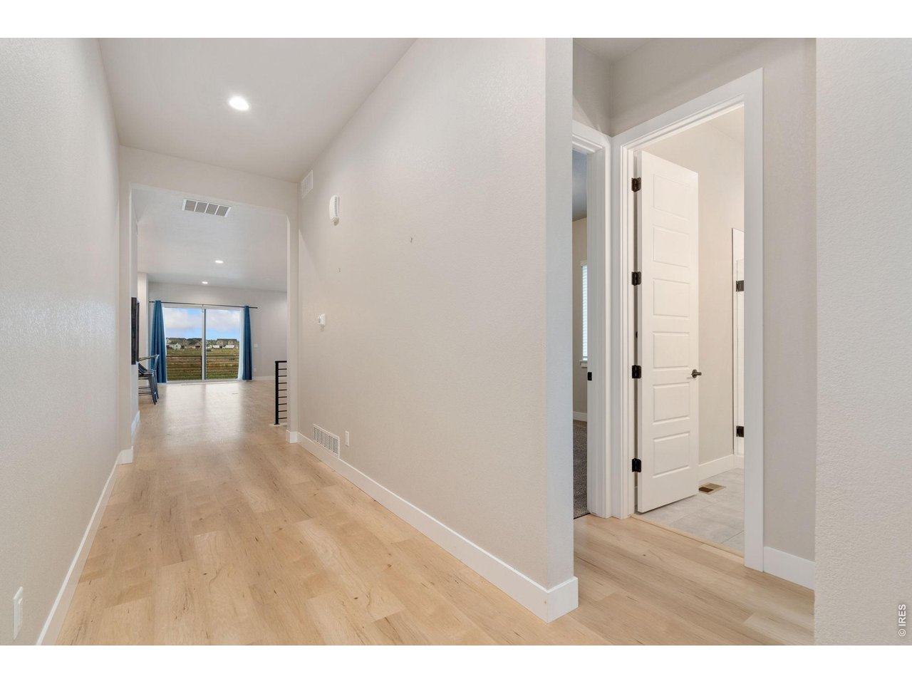1232 Kitchel Lake Pkwy