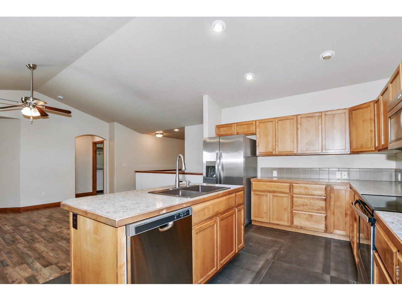 4479 Bragg Ln