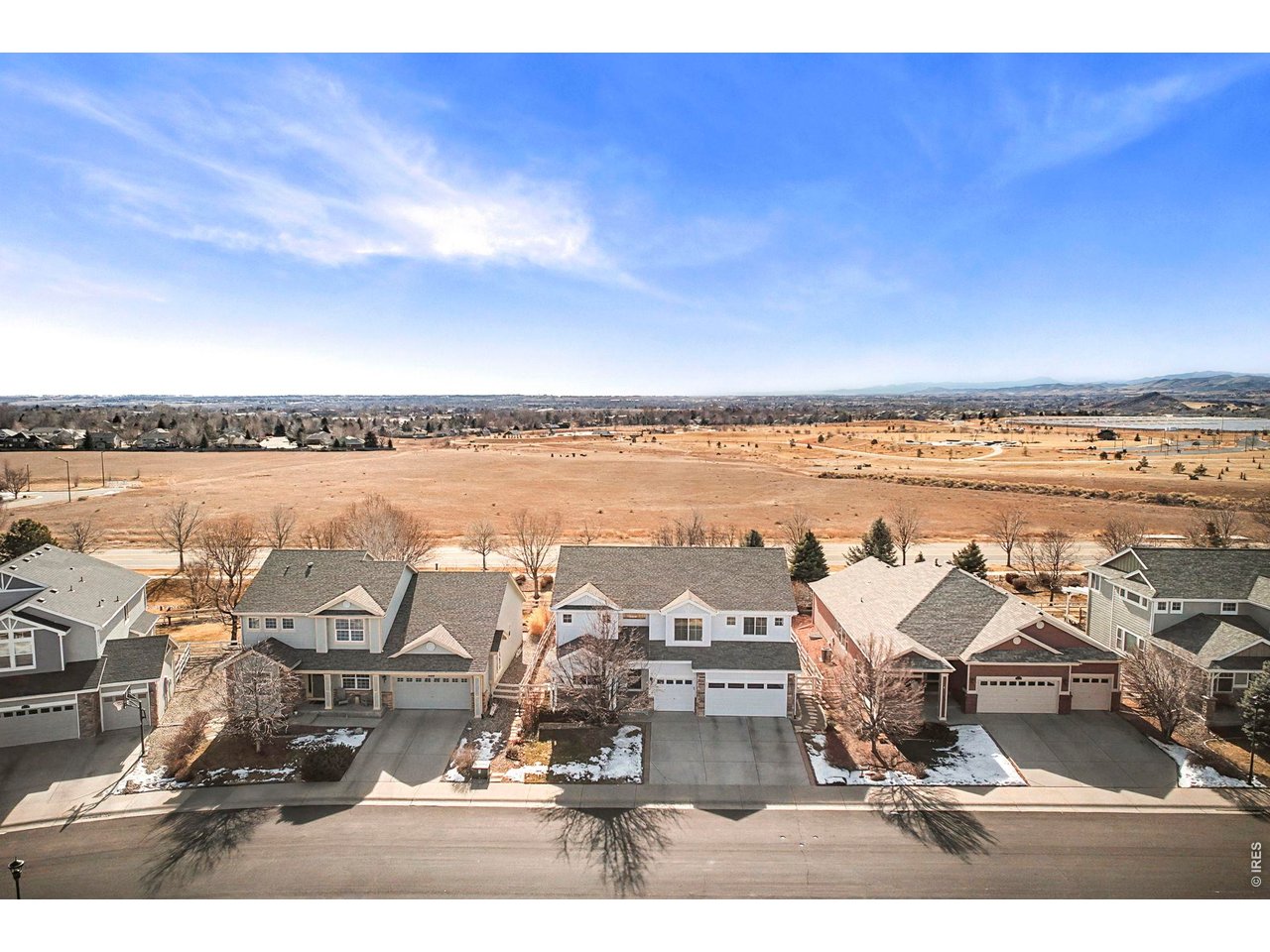 3242 Sedgwick Cir