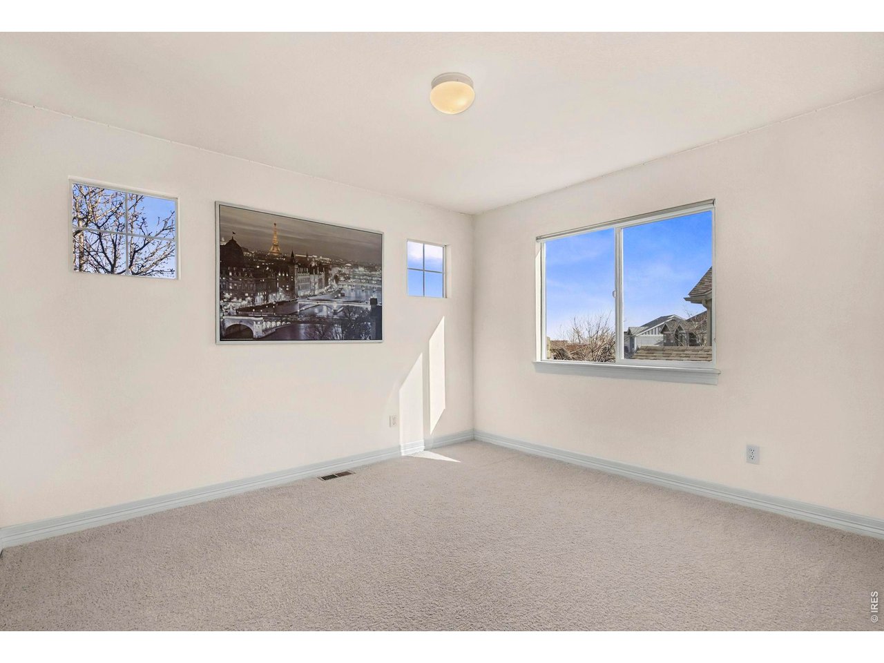 3242 Sedgwick Cir