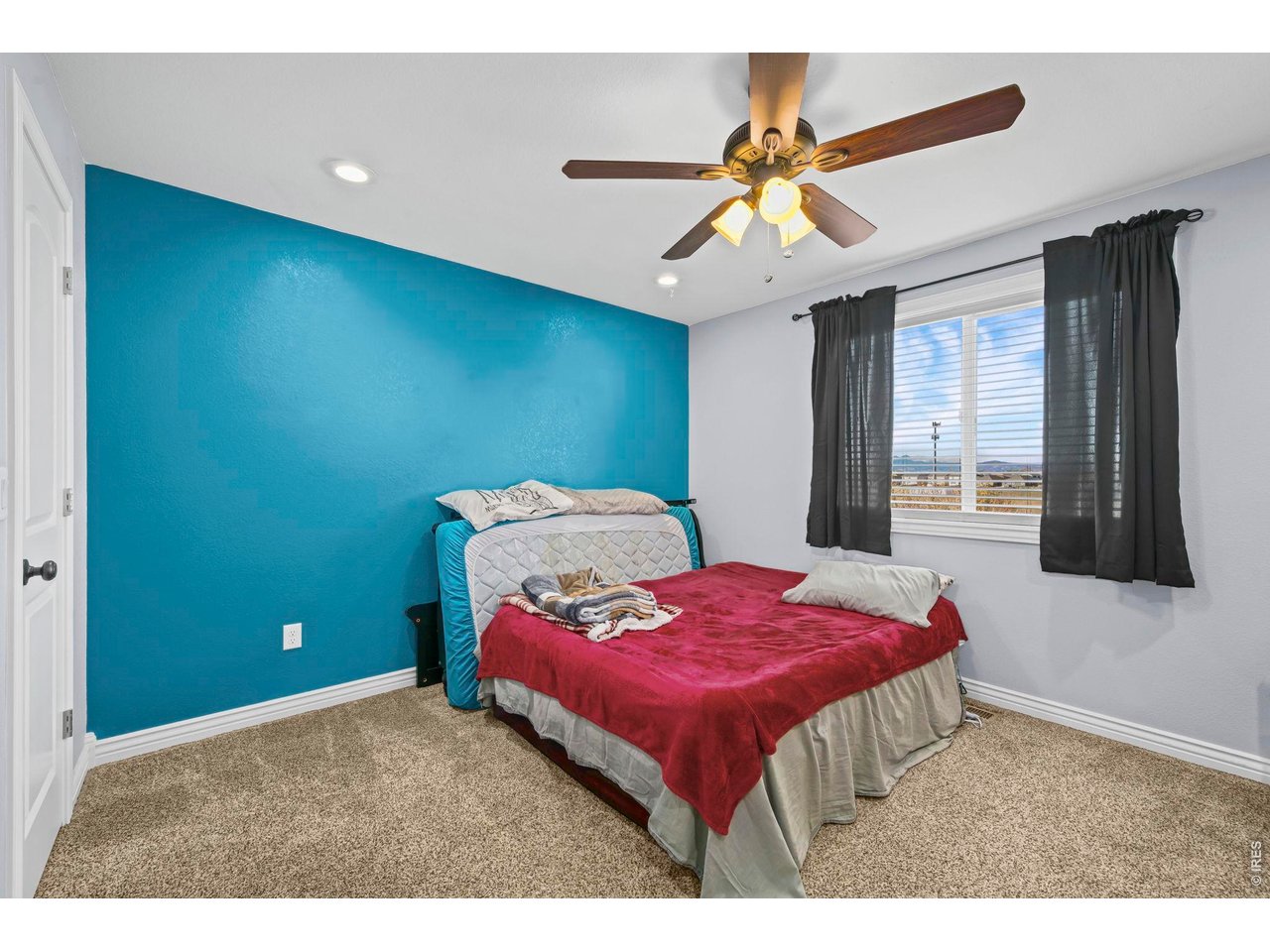 1302 Park Ridge Dr