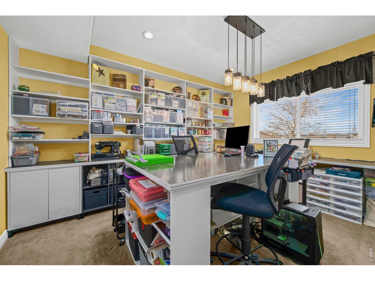 1302 Park Ridge Dr