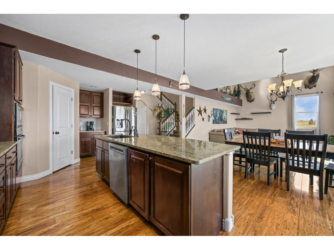 1302 Park Ridge Dr