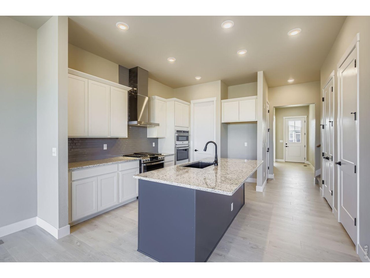1802 Cord Grass Dr