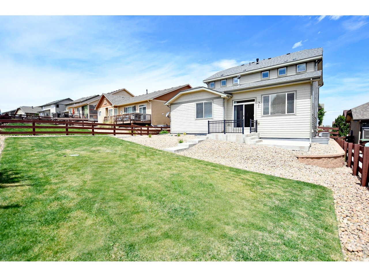 2157 Longfin Dr