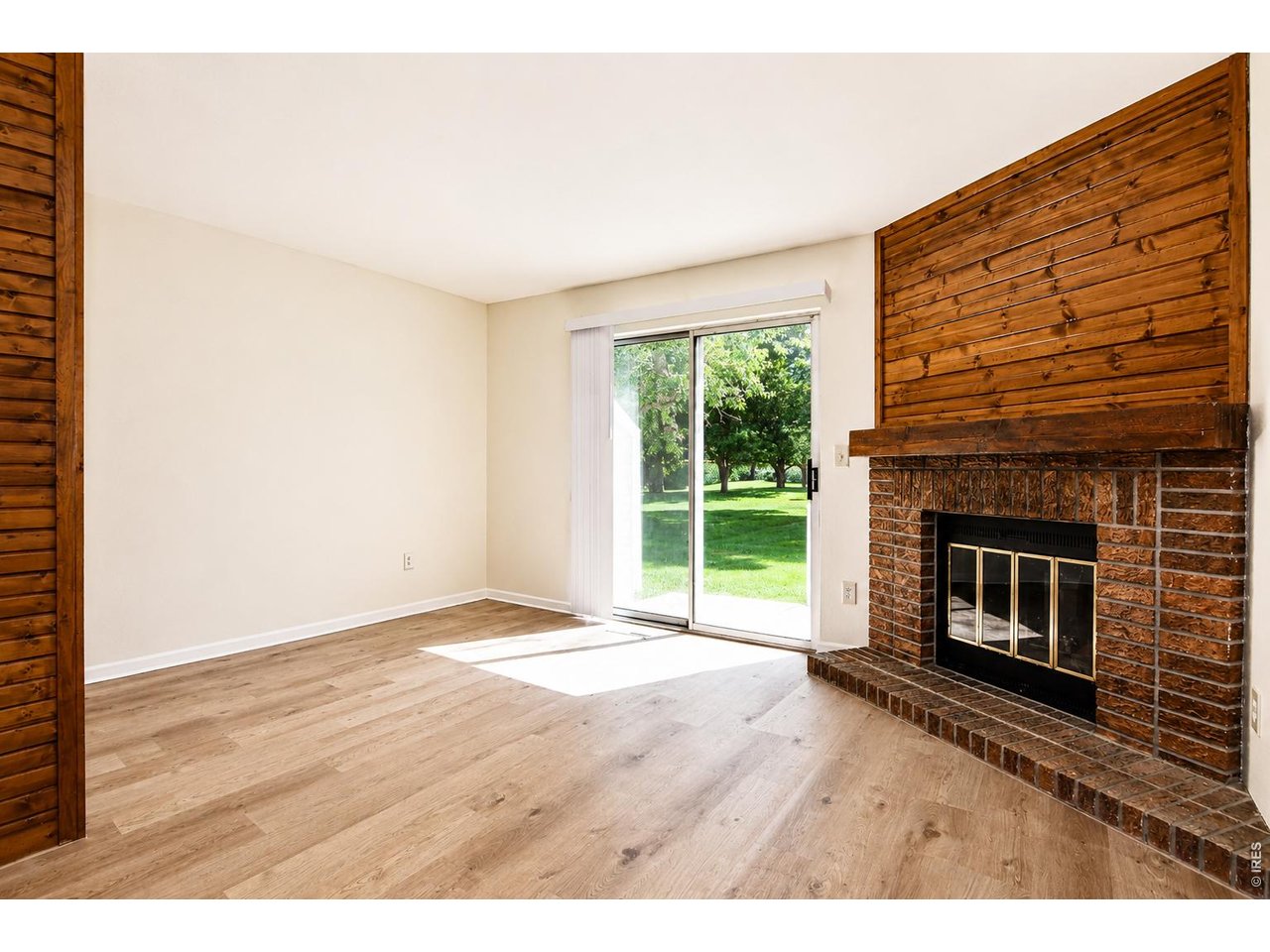 4255 Westshore Way E-15