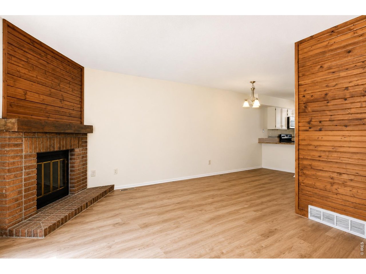 4255 Westshore Way E-15