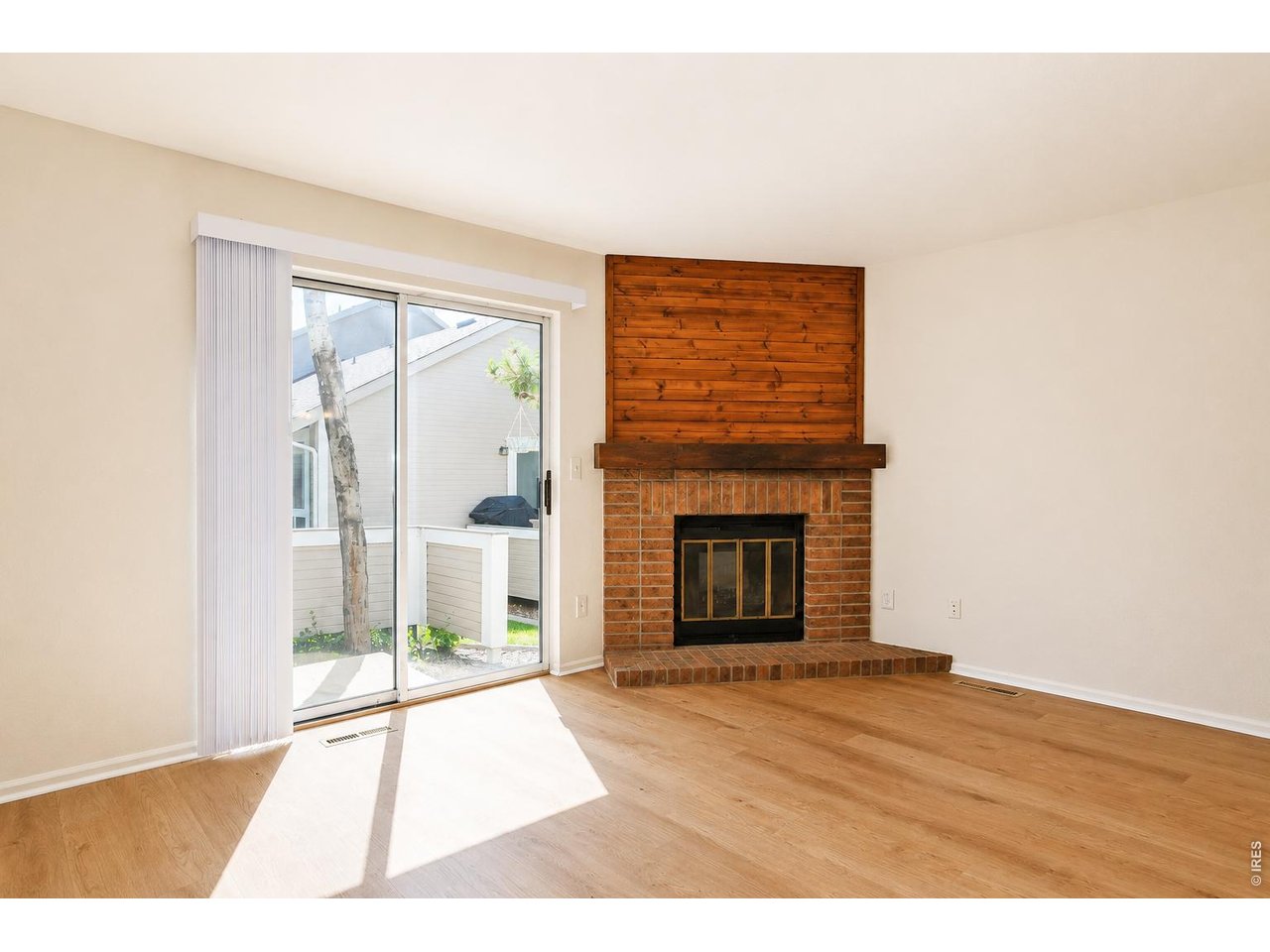 4255 Westshore Way E-15