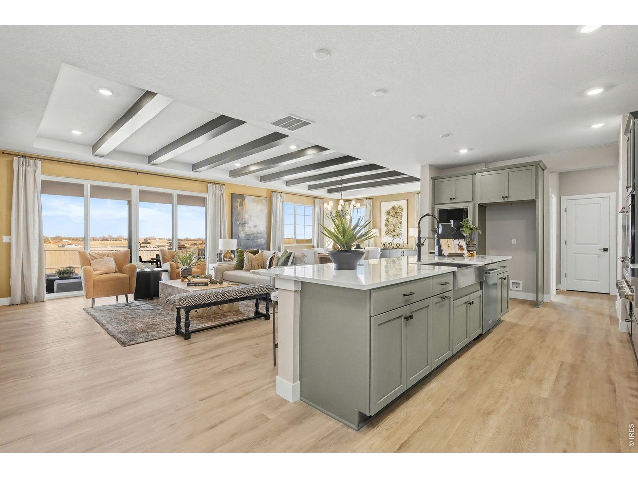 376 Rustic Barn Ln