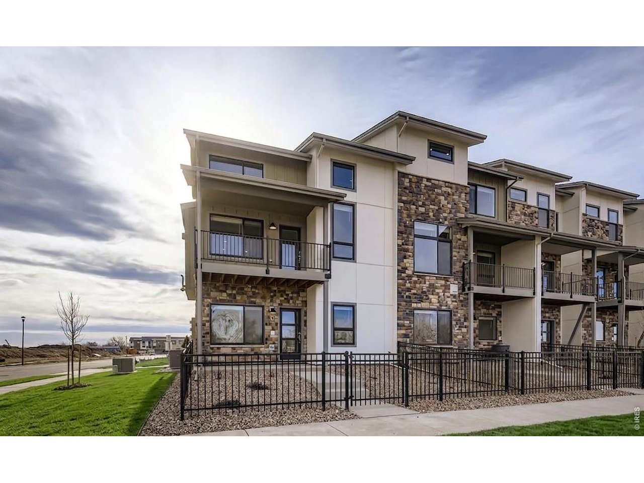 1003 Schlagel St 8