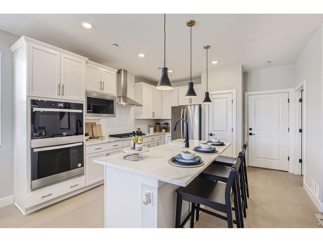2841 Bear Springs Cir