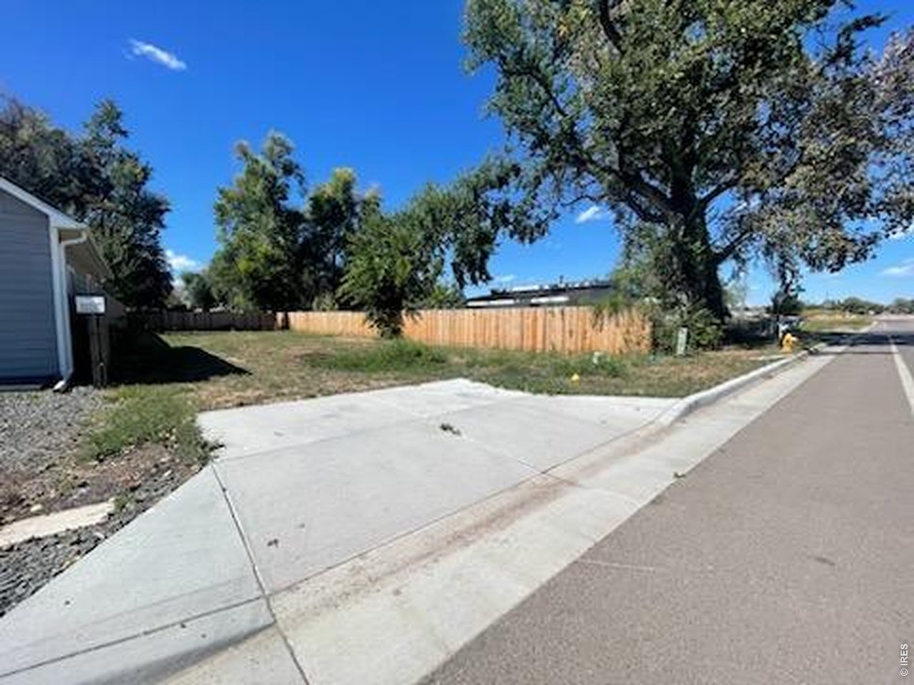741 Lindenmeier Rd