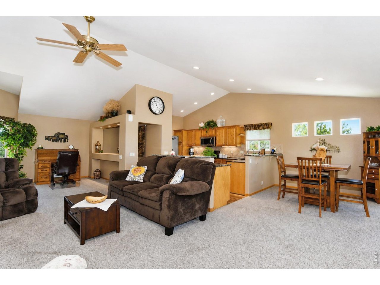 2280 Birdie Way