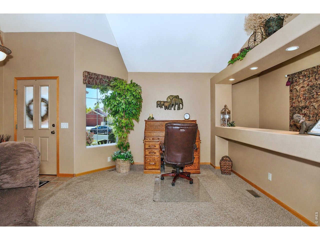 2280 Birdie Way