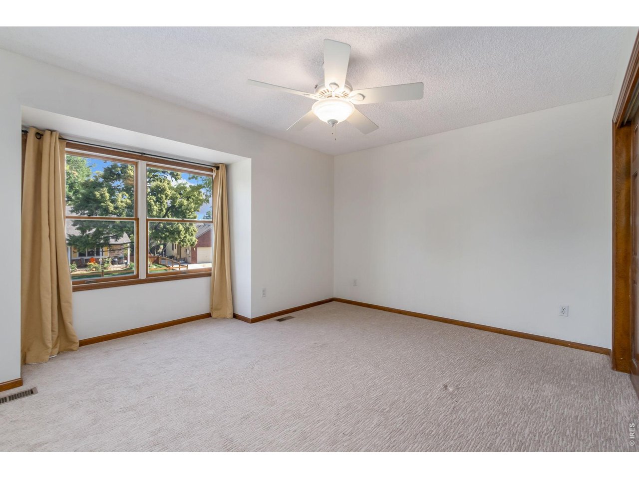 1337 Ticonderoga Dr