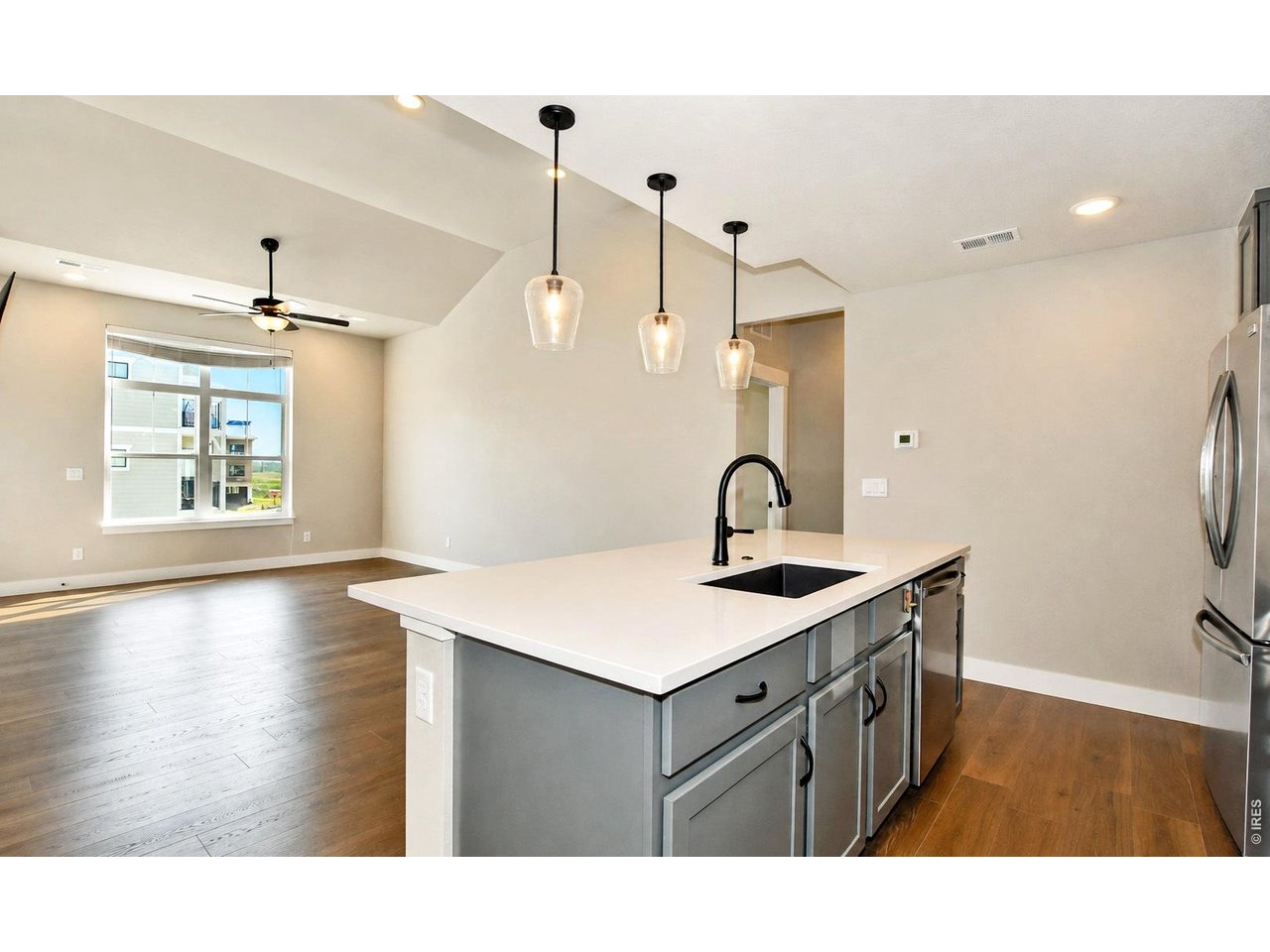 3425 Triano Creek Dr 203