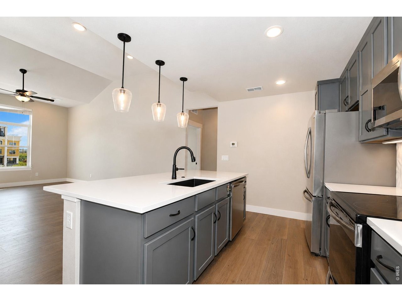 3425 Triano Creek Dr 203