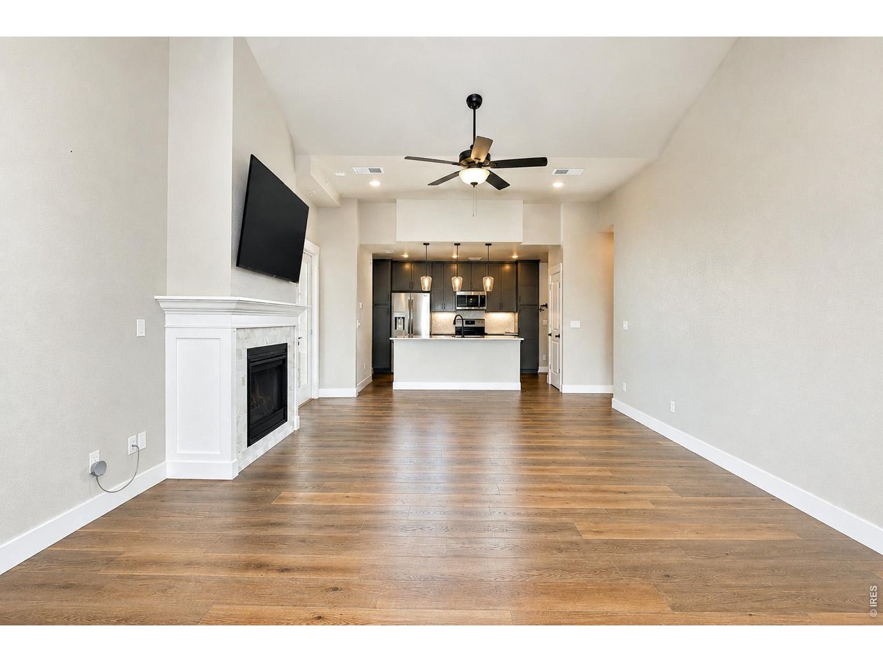 3425 Triano Creek Dr 203