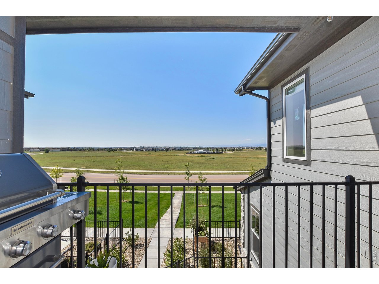 6826 School House Dr 203
