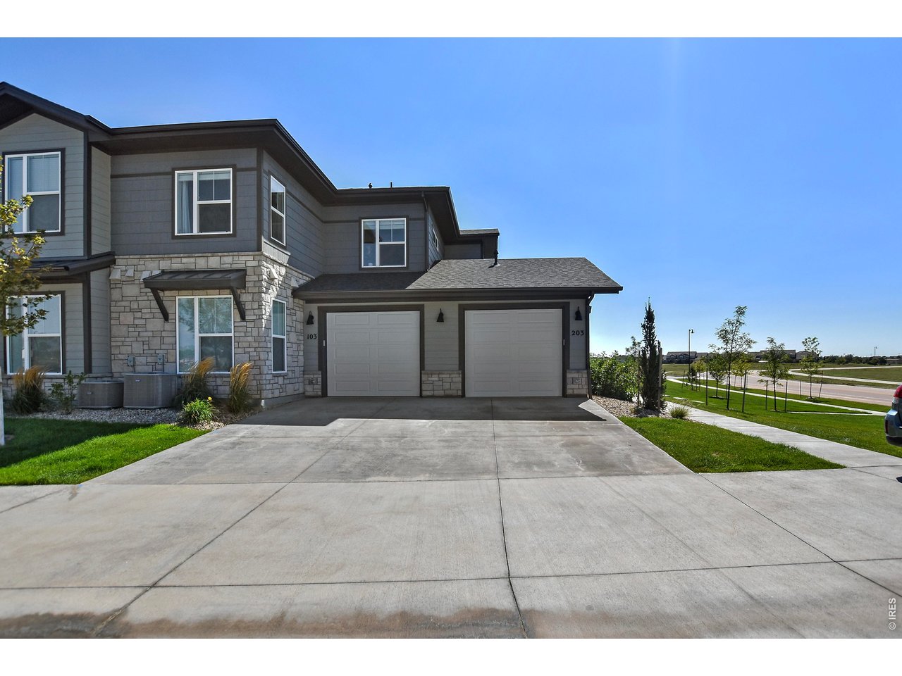 6826 School House Dr 203