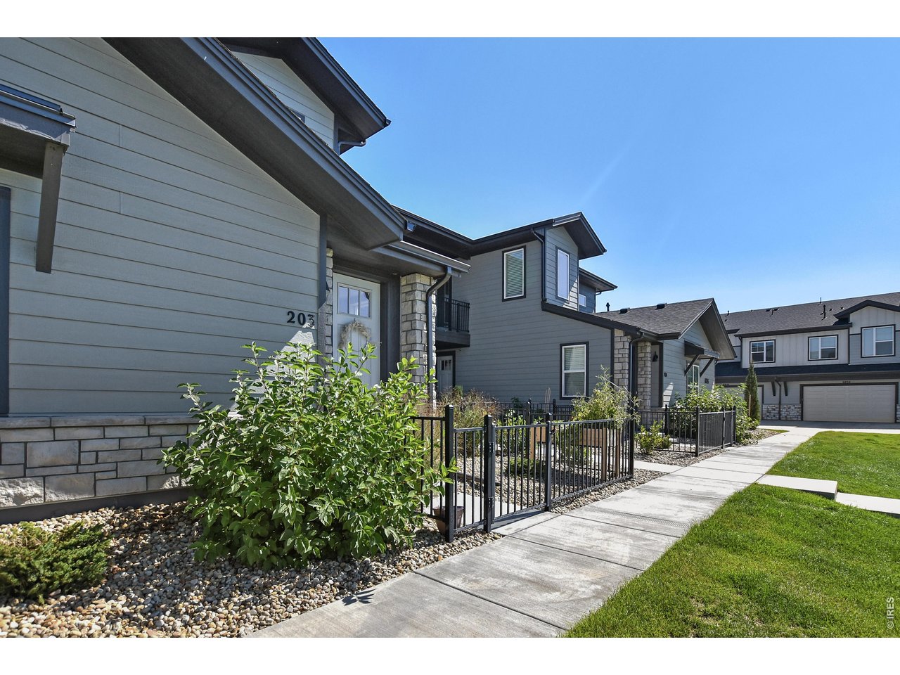 6826 School House Dr 203