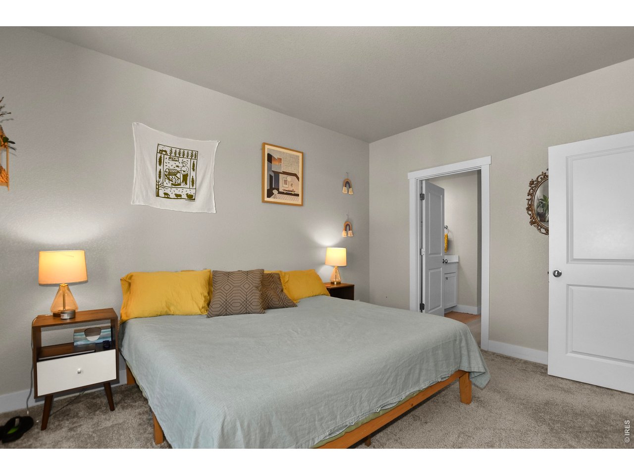 6826 School House Dr 203