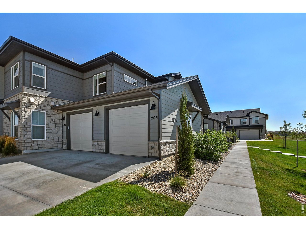 6826 School House Dr 203