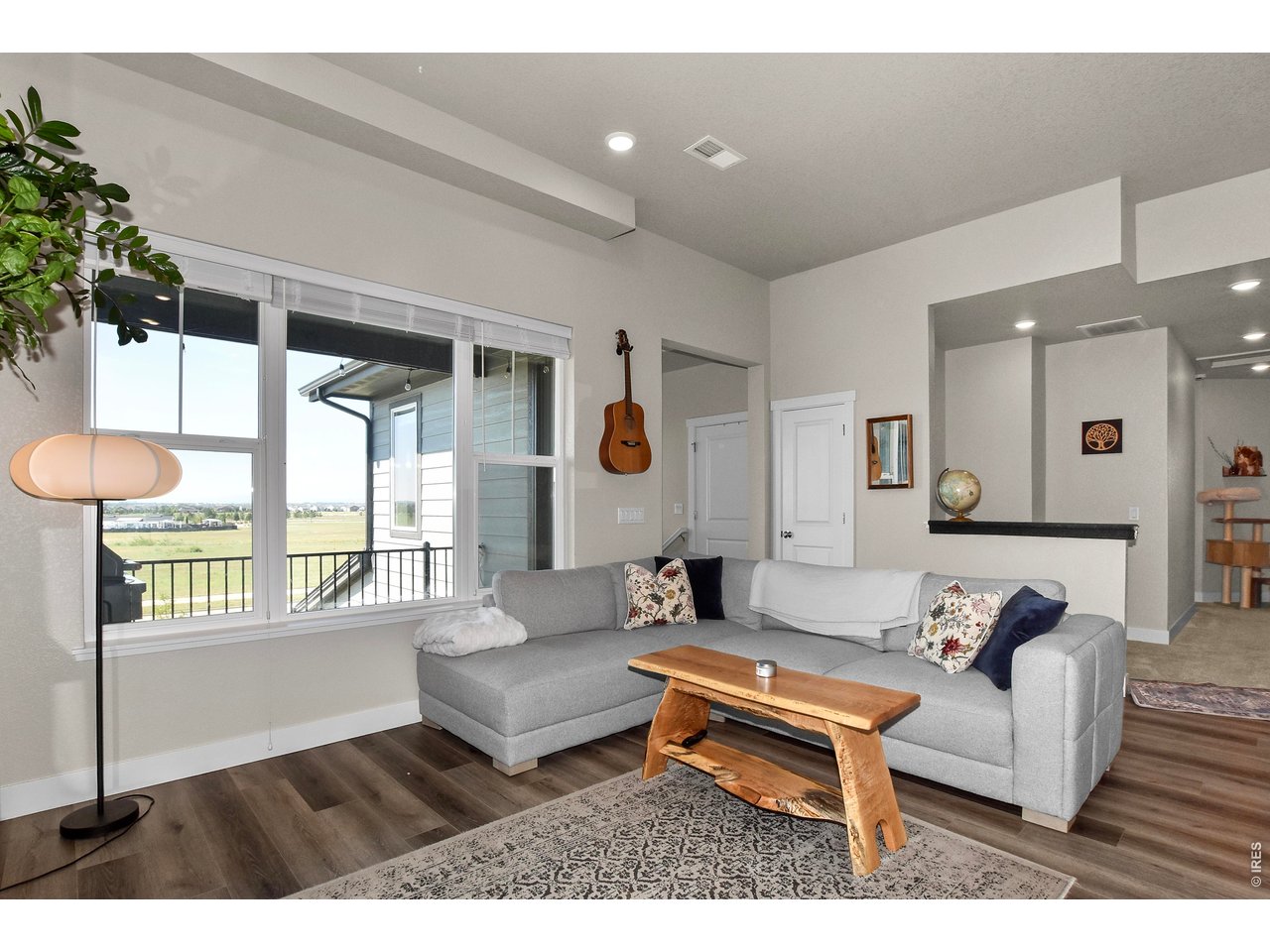 6826 School House Dr 203