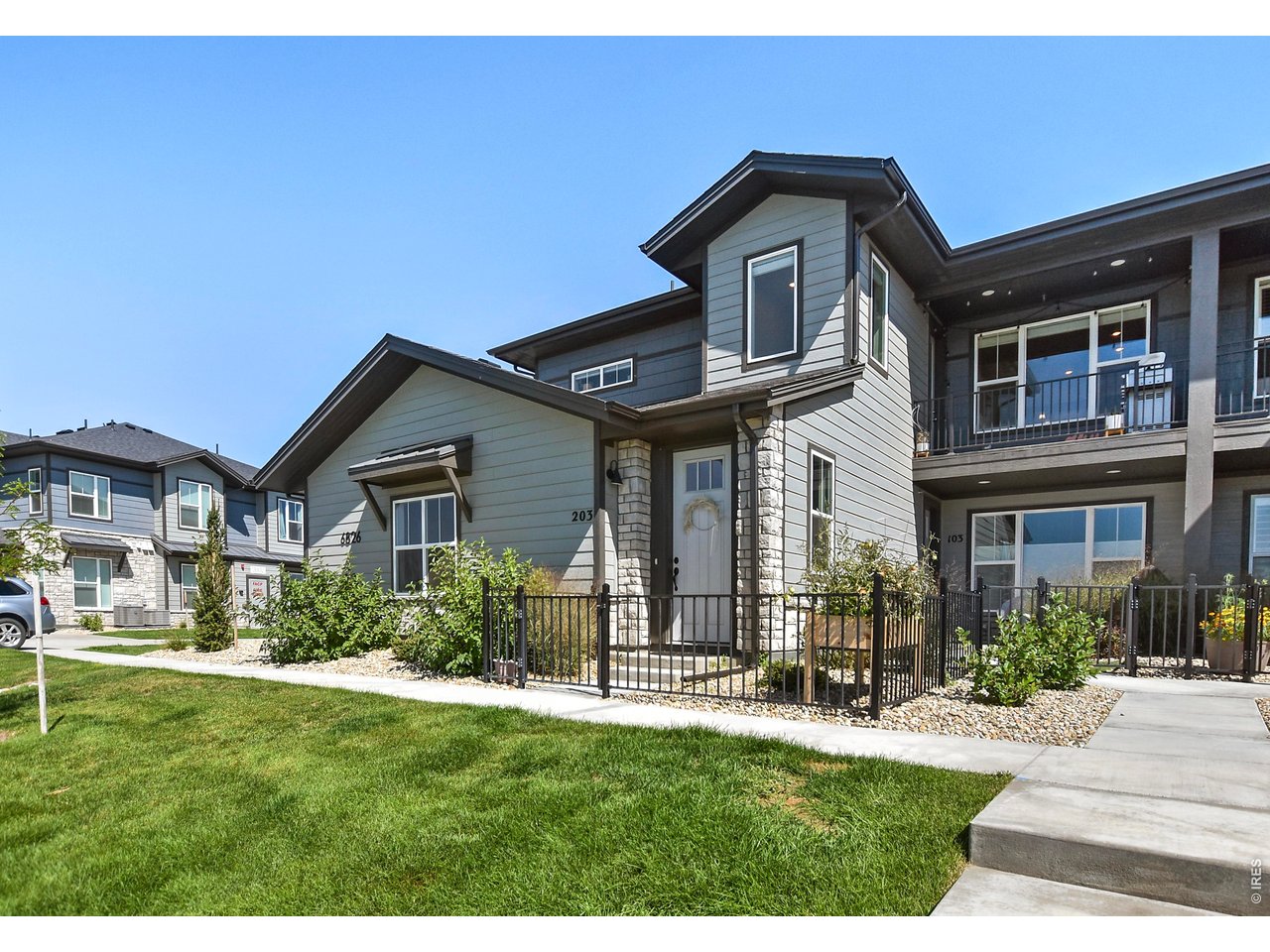 6826 School House Dr 203