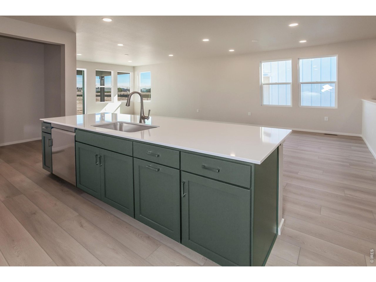 774 Trumpet Ct