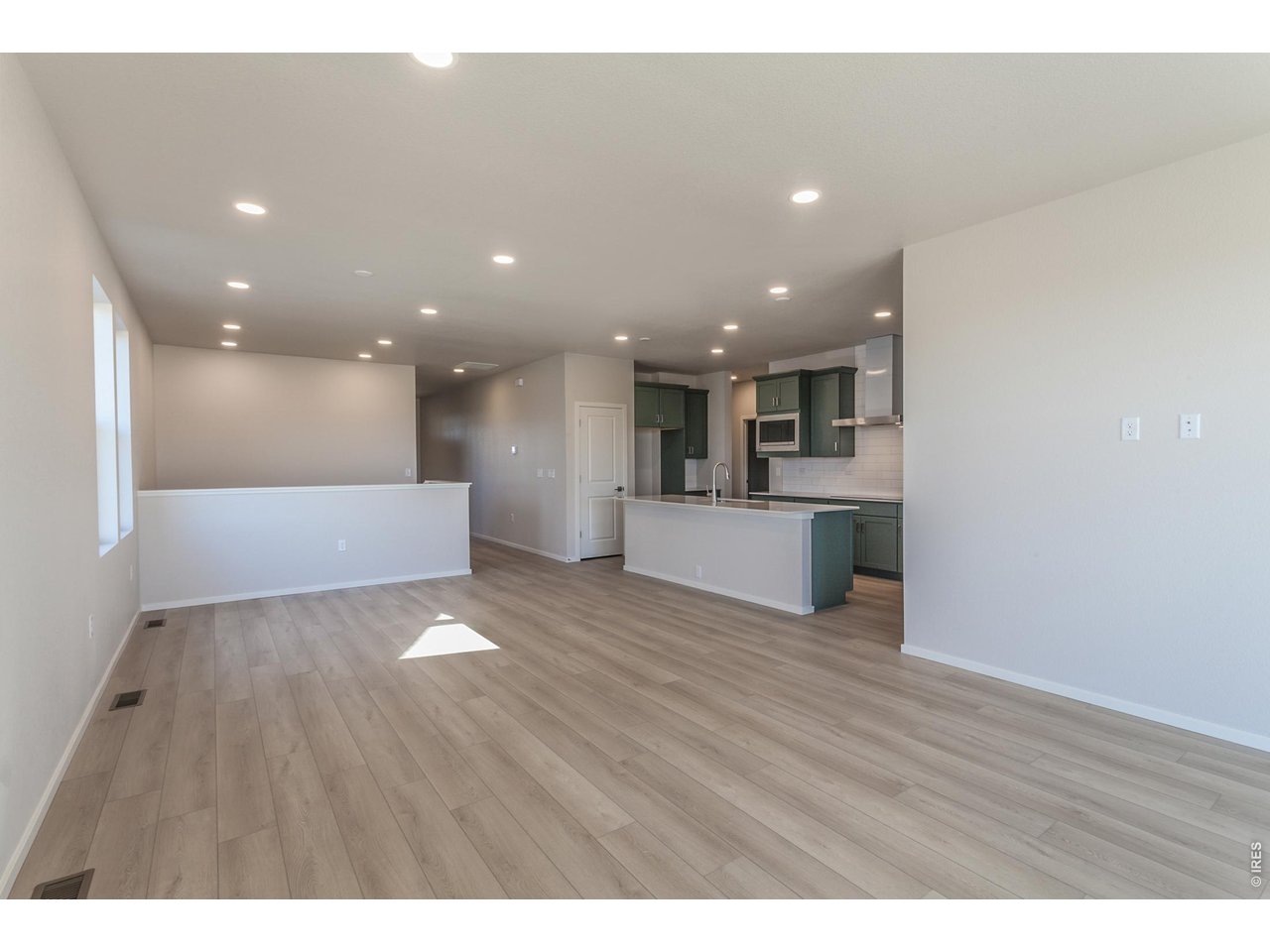774 Trumpet Ct