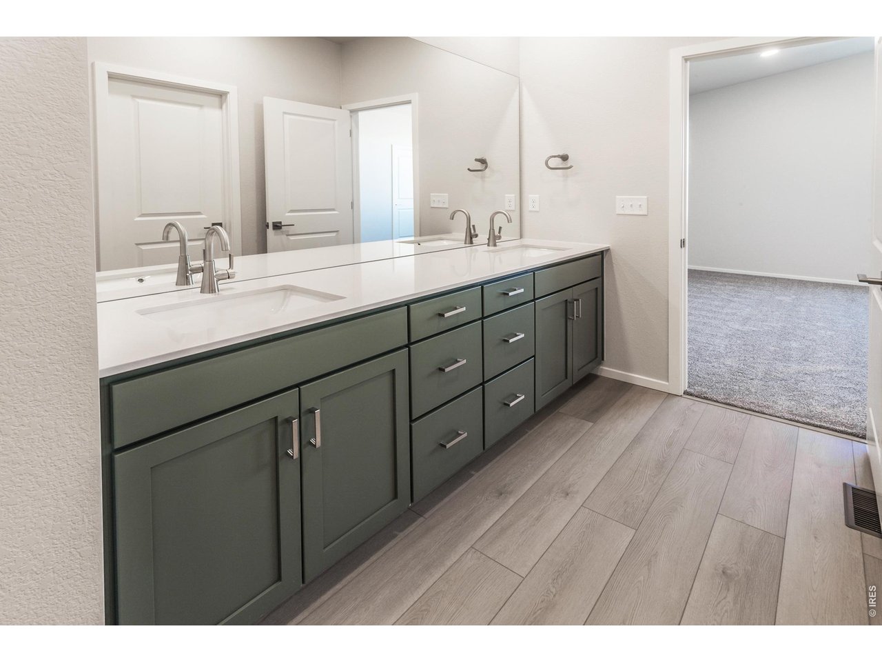 774 Trumpet Ct