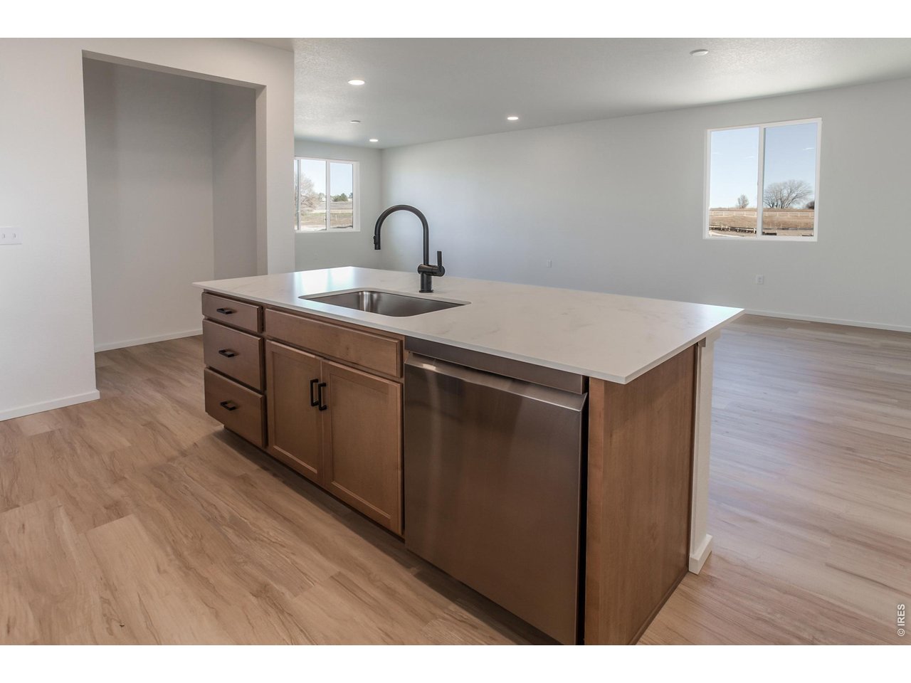 3152 Tourmaline Pl