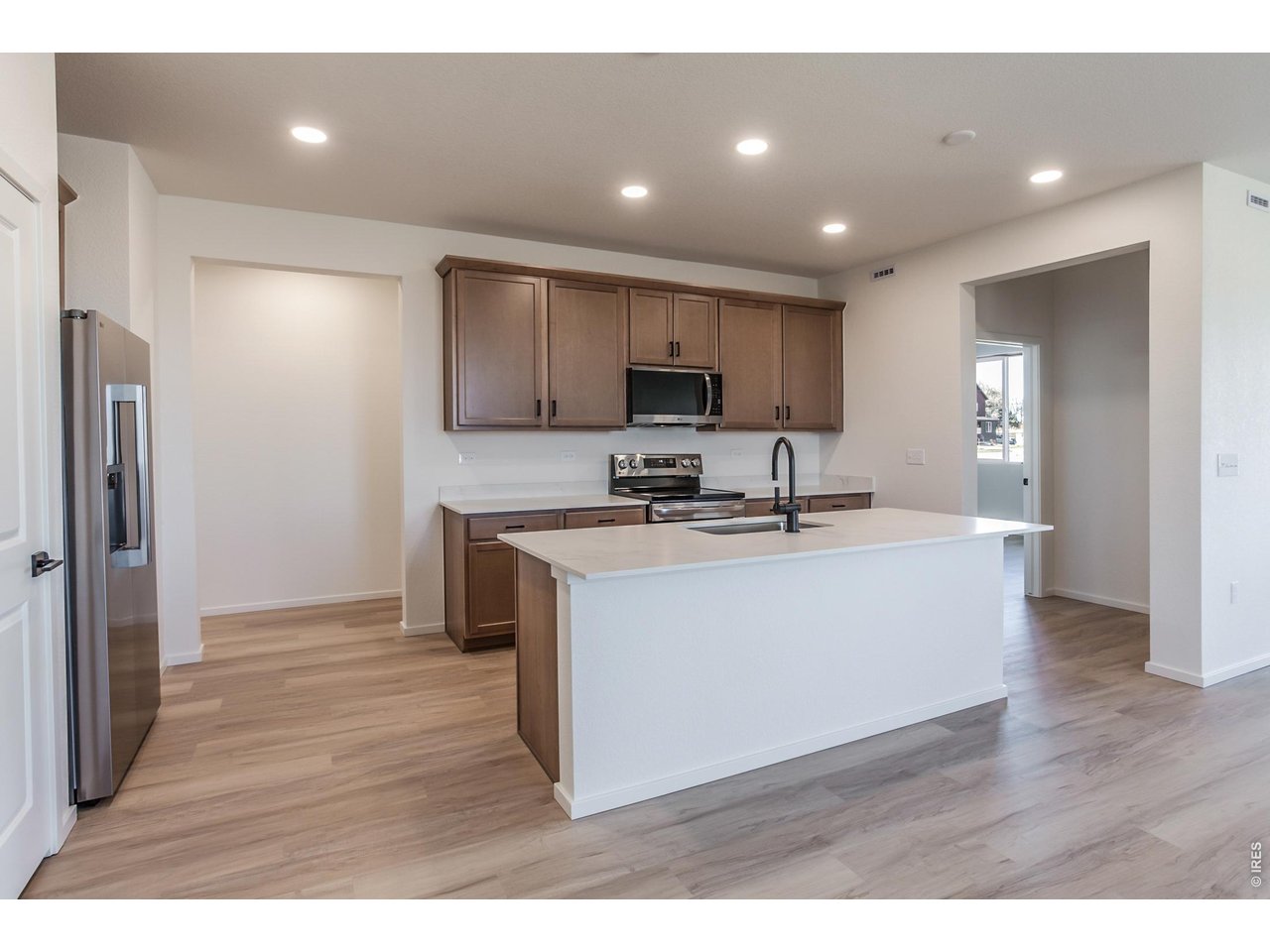 3152 Tourmaline Pl