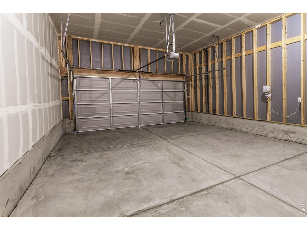 3152 Tourmaline Pl