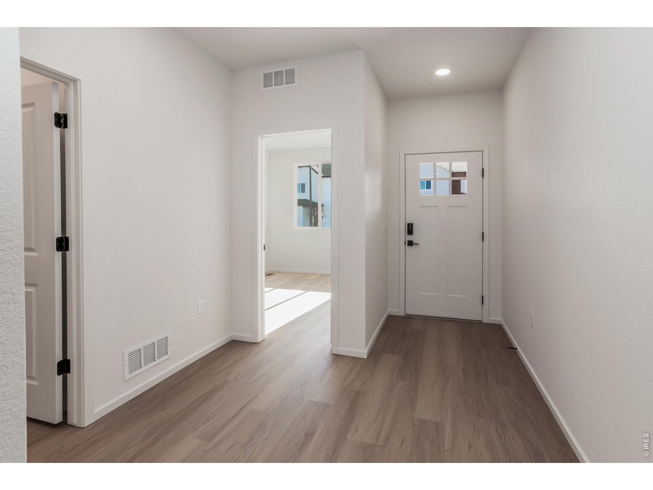 3152 Tourmaline Pl