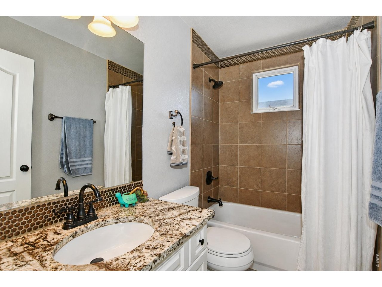 1414 Canal Dr