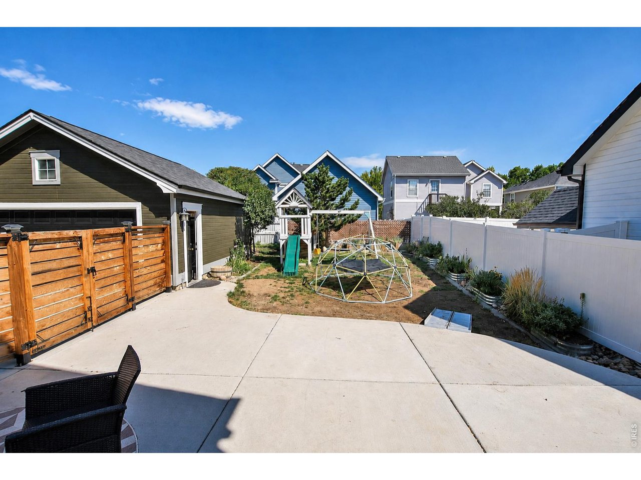 1414 Canal Dr