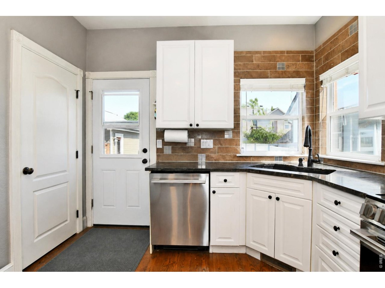 1414 Canal Dr