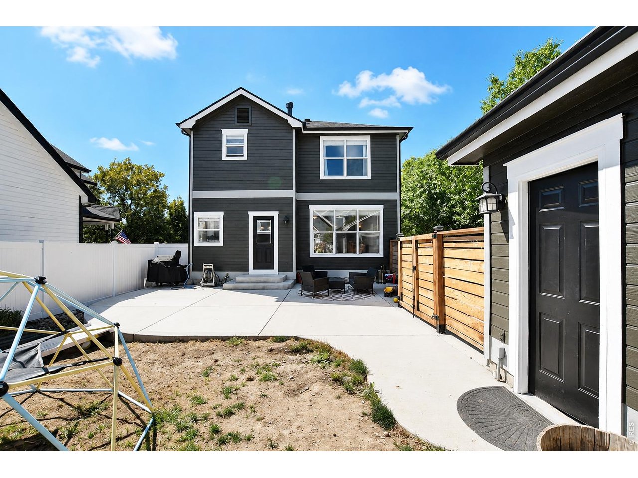 1414 Canal Dr