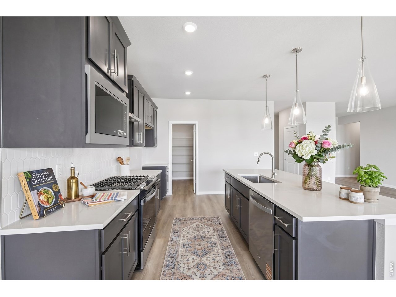 348 Rustic Barn Ln