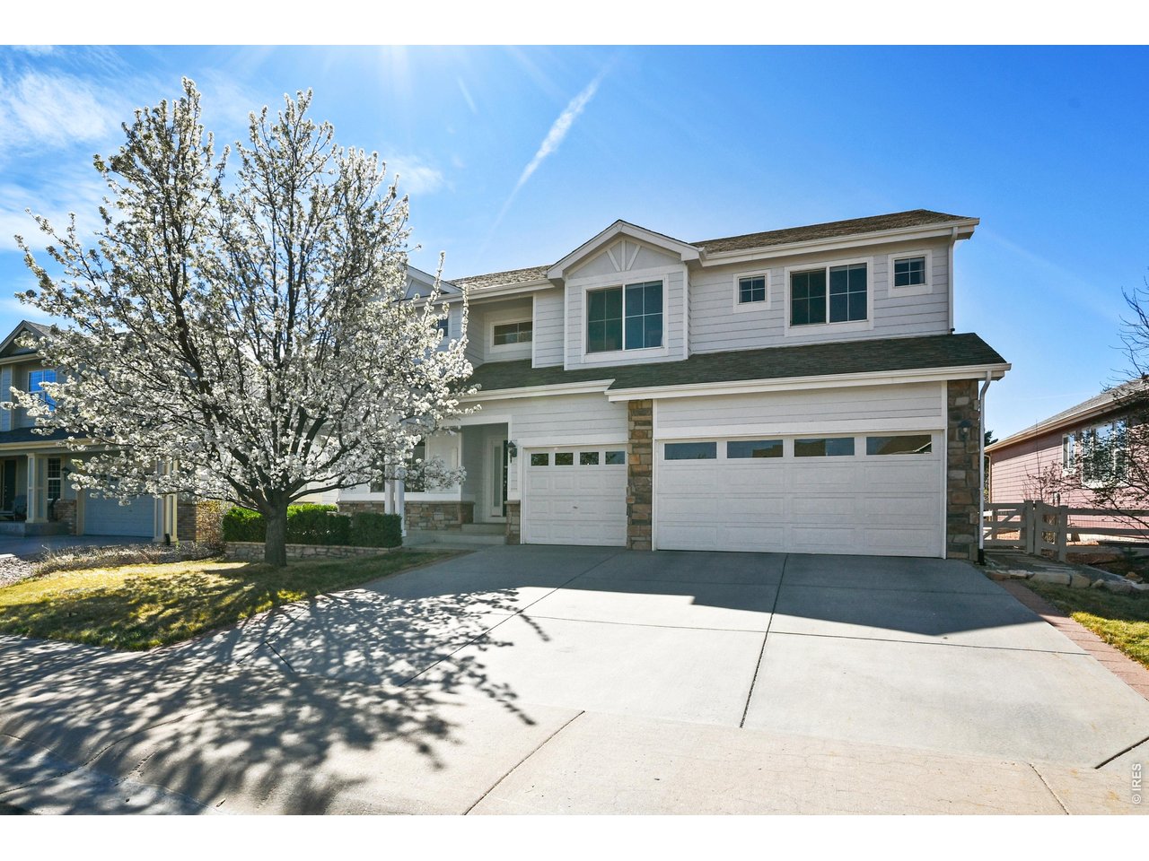 3242 Sedgwick Cir