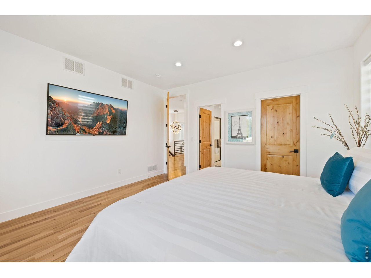 740 W County Road 10 E